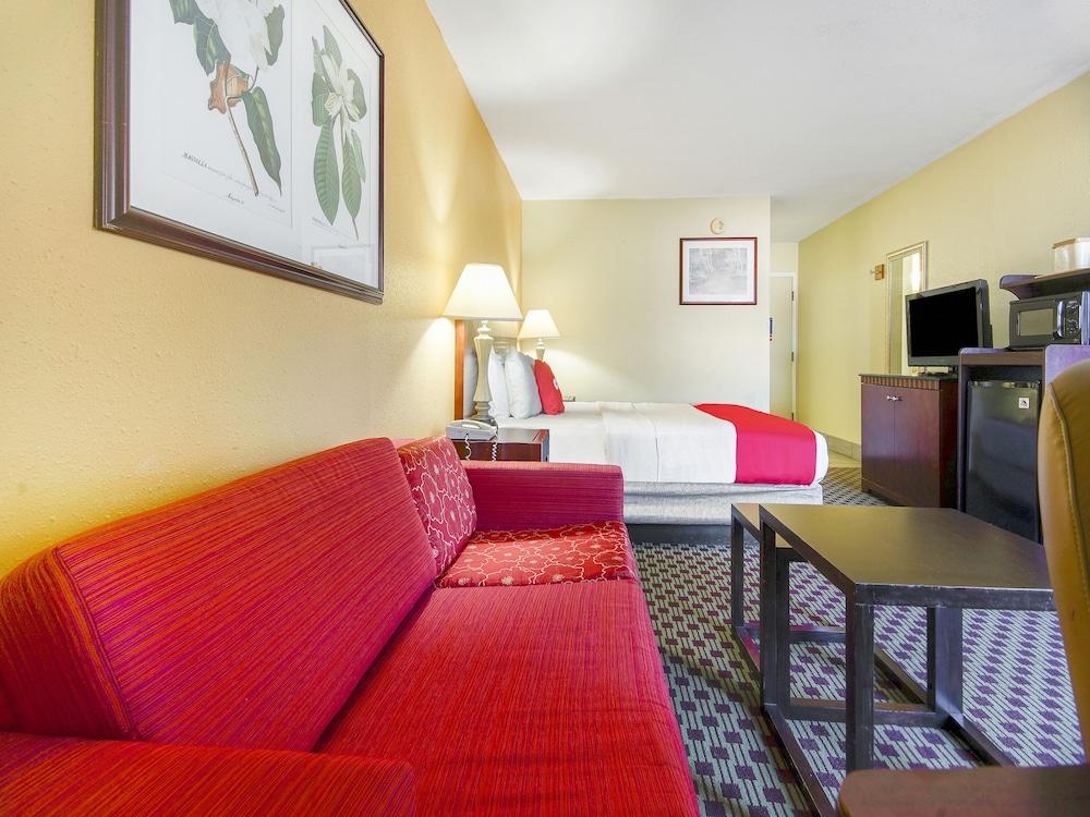 Baymont By Wyndham Williamsburg Exterior foto